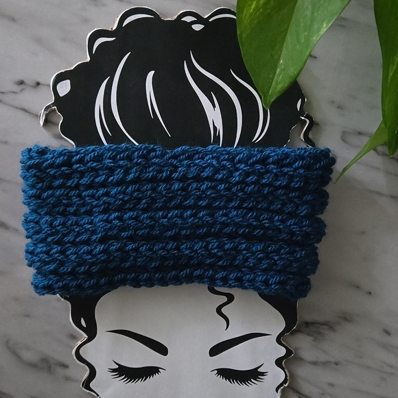 Handmade Knit Turban Headband - Picture 5 of 9